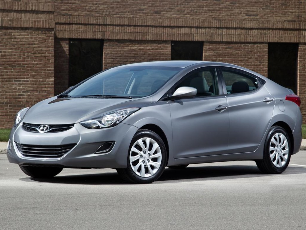راحه وأمان بلا حدود في السياره ElANTRA