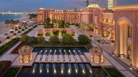 ظبي قصر الإمارات